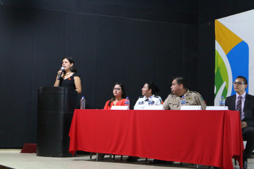 PARTICIPA CADHAC EN PONENCIA DE EQUIDAD DE GÉNERO